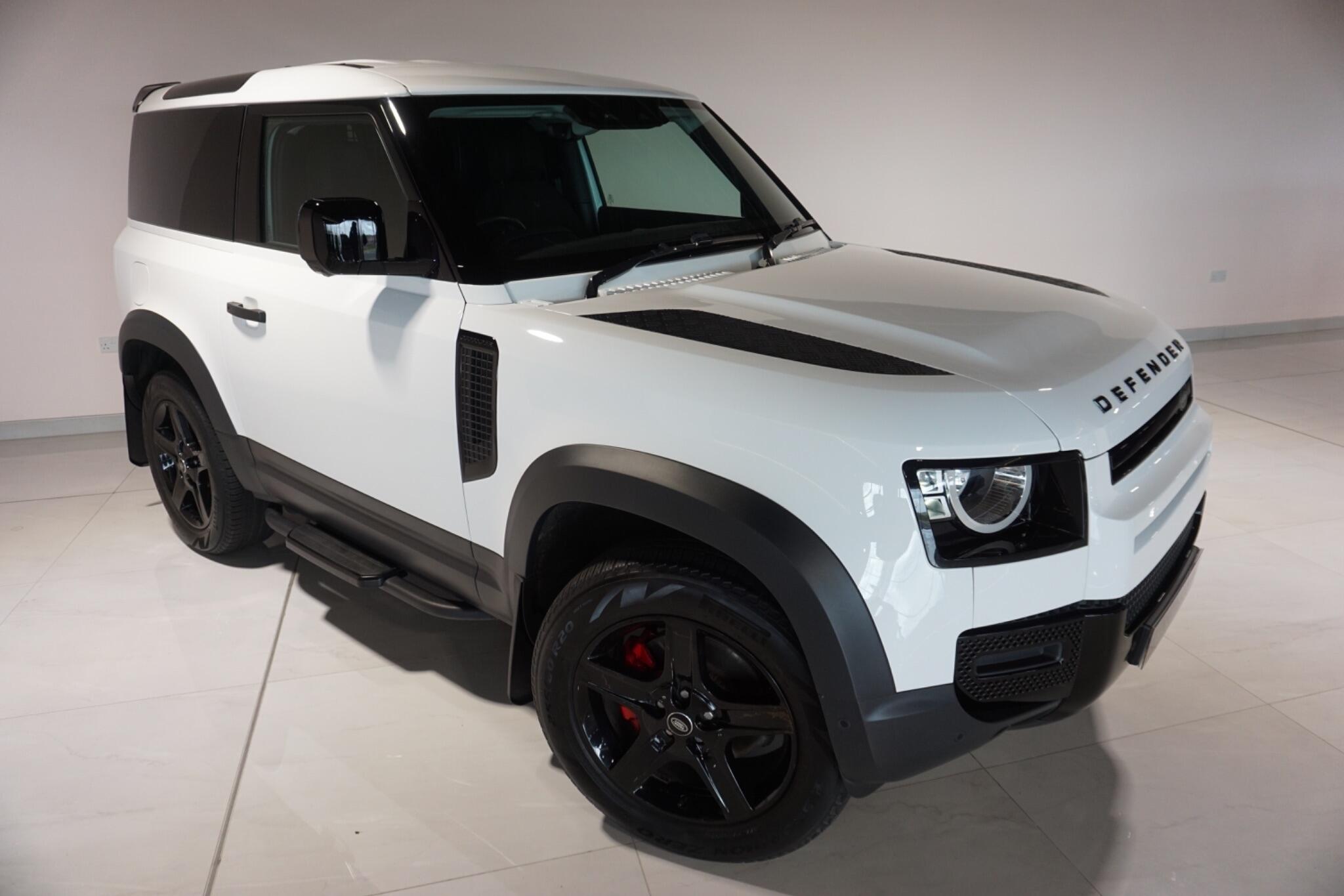 Land Rover Defender 90 3.0 D250 MHEV Hard Top SUV 3dr Diesel Auto 4WD SWB Euro 6 (s/s) (250 ps)